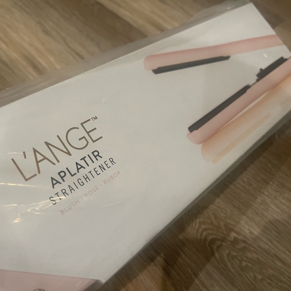 L’ANGE hair straightener. Ceramic flat iron. - Picture 2 of 2